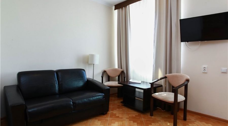 Семейные апартаменты  (2 этажа, 3 комнаты)