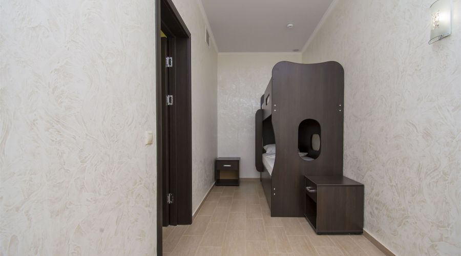 Семейный 4-местный 2-х комнатный с балконом