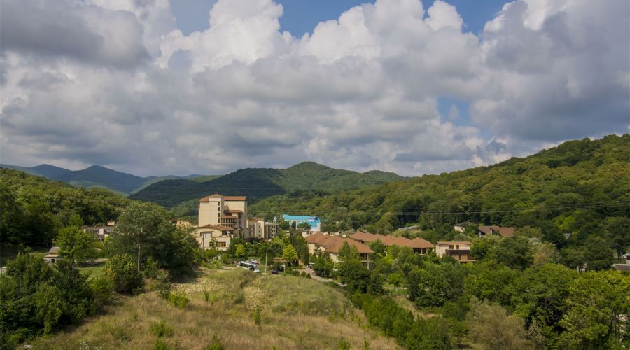 Семейный 4-местный 2-х комнатный с балконом