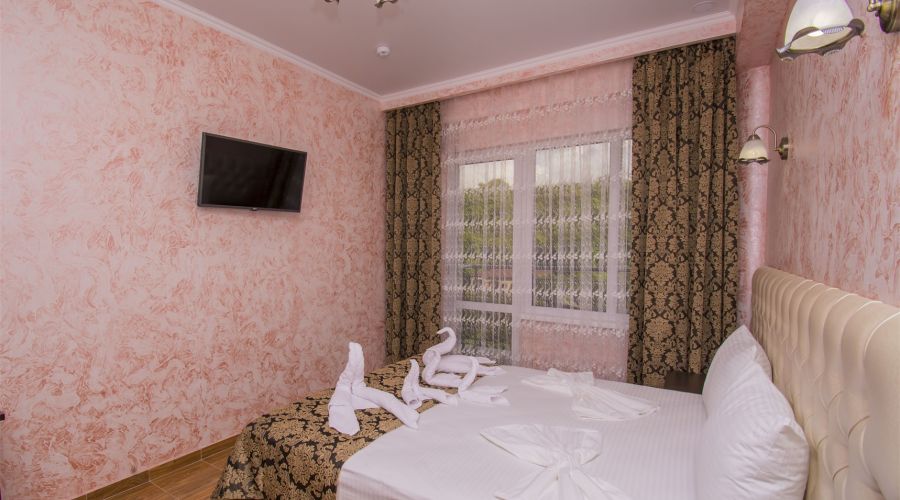 Семейный 5-местный 2-х комнатный с балконом