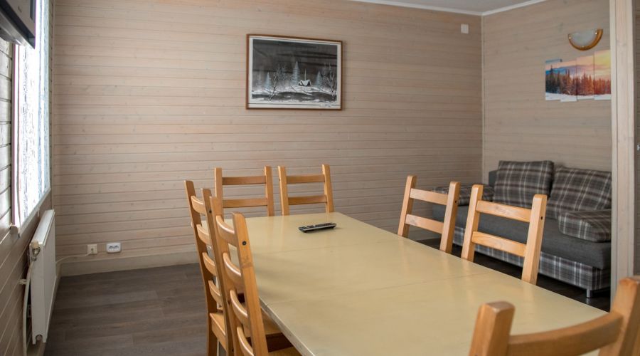 Коттедж "Компания" 8+2