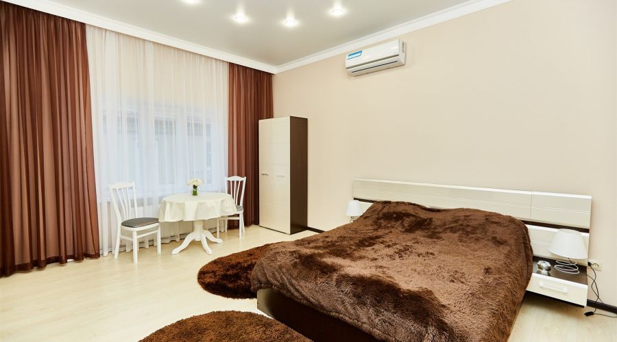 Люкс однокомнатный  (кровать +диван)