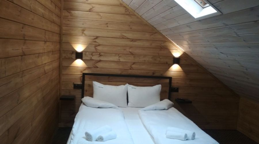 Стандарт улучшенный трёх местный