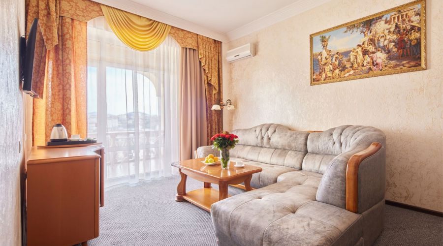 Люкс-Фэмили