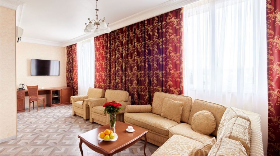 Люкс-Фэмили