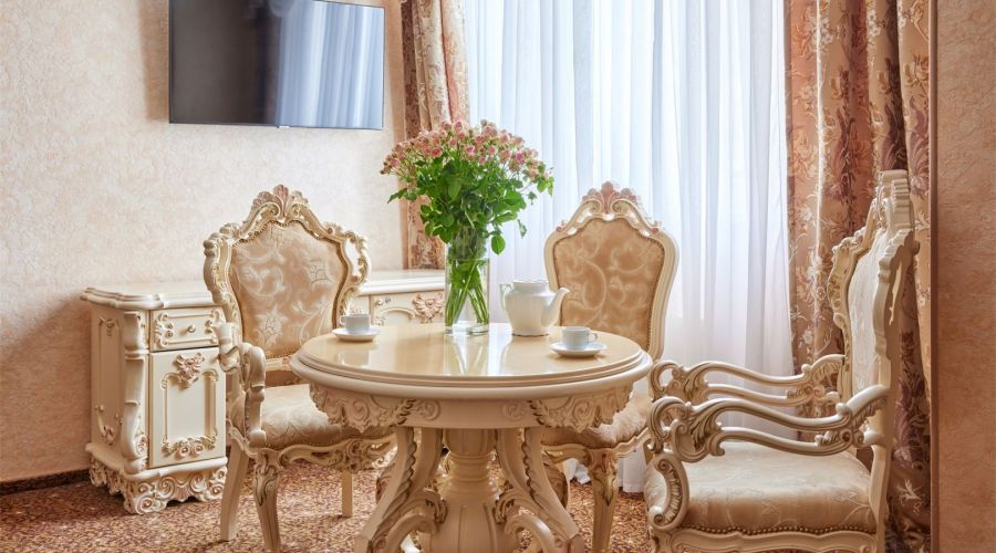 Королевский Люкс