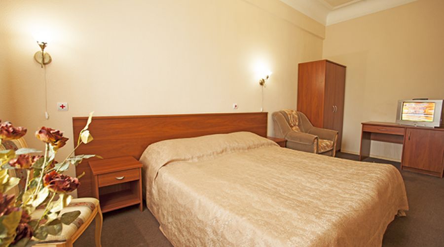 Полулюкс 2-местный 2-комнатный 