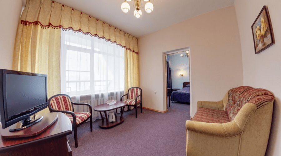 Люкс 2-местный  2-комнатный Люкс в корп.2 (Л2м2к2)