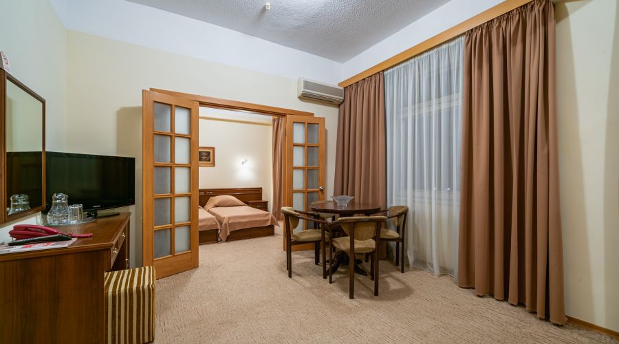 Люкс 2-местный 2-комнатный