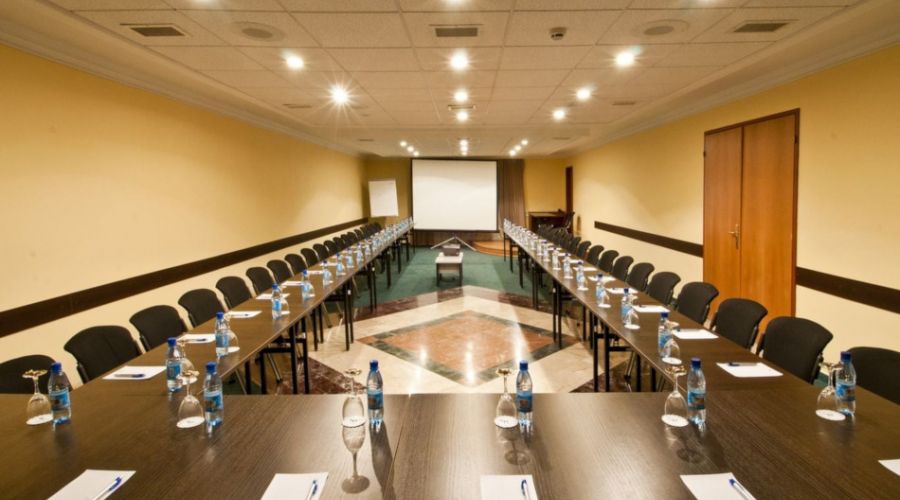 Конференц-зал «Изумрудный»
