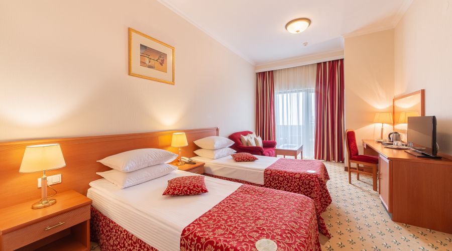 Стандартный 2-местный, вид на море (2 отдельные кровати)