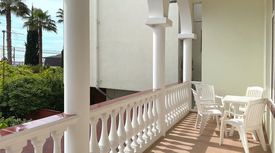 Студия 4-комнатная 7-местная