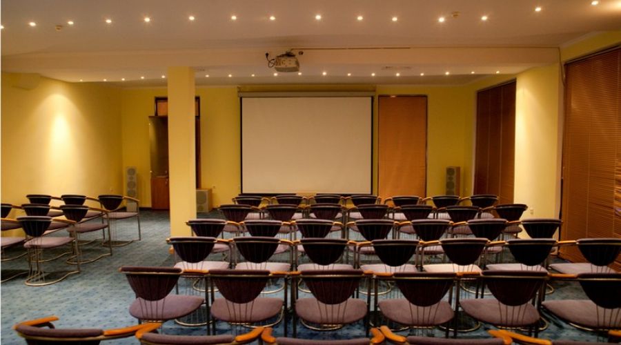 Конференц-зал