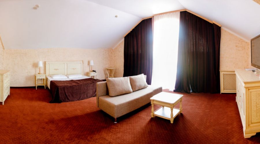 Люкс 2-местный 1-комнатный мансардный № 154 в Морском коттедже 