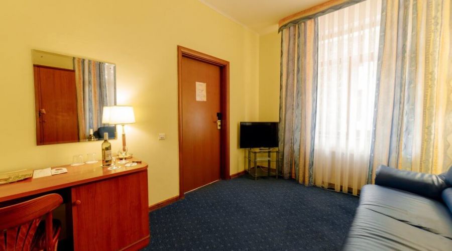 Люкс 2-местный 2-комнатный в Коттеджах 