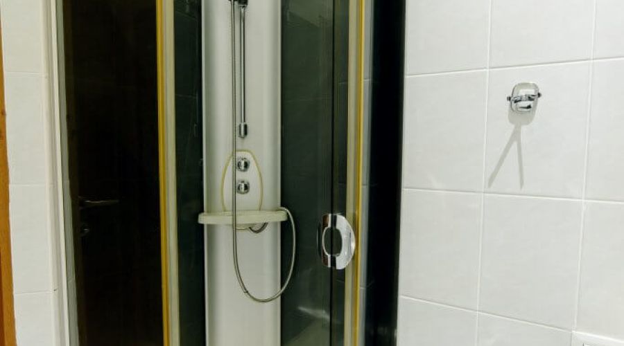 Стандарт 2-местный 1-комнатный в Коттедже с раздельными кроватями, мансардный, доп. место - под расписку