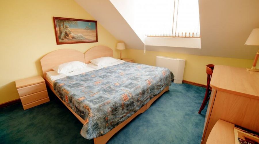 Сьют 2-местный 2-комнатный в Коттеджах, мансардный