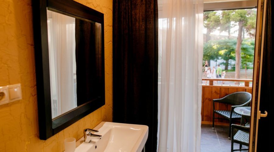 Апартаменты 2-местные 3-комнатные № 145 Морской коттедж