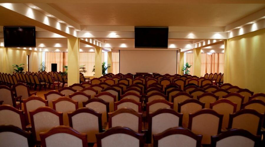 Конференц-зал