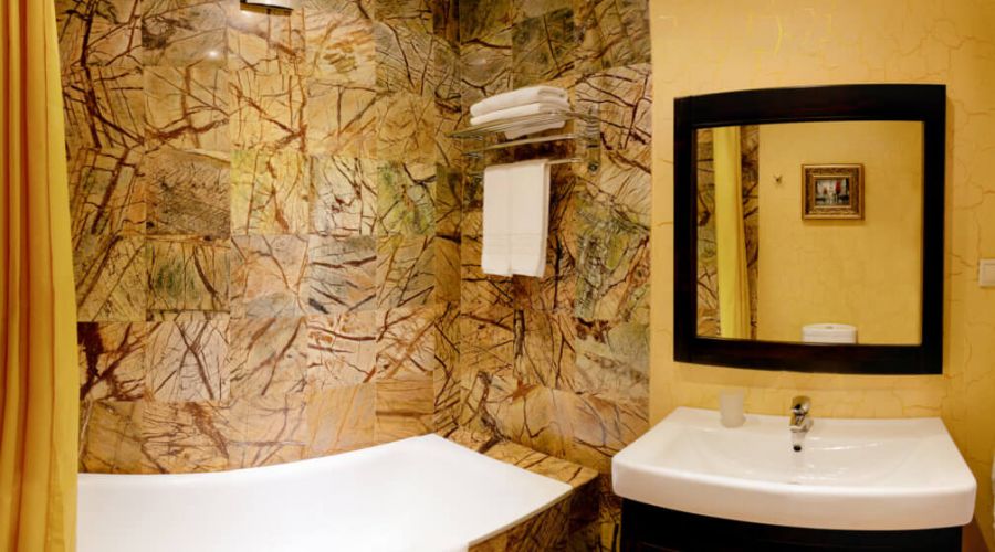 Сьют 2-местный 2-комнатный в Главном корпусе