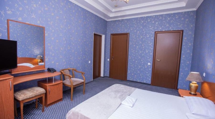 Люкс "Арт-Люкс" 3-местный 2-комнатный