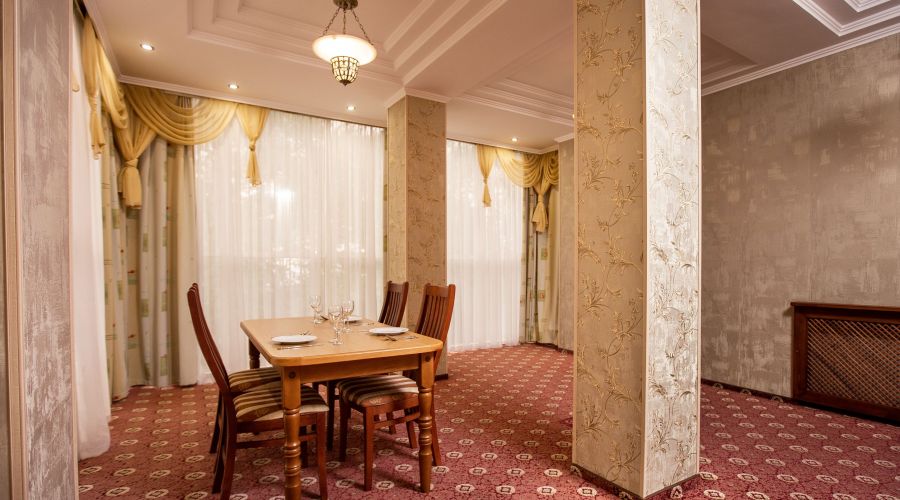 Люкс "Олимп Апарт", 4-местный,2х-комнатный