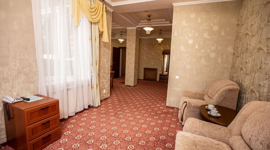 Люкс "Олимп Апарт", 4-местный,2х-комнатный