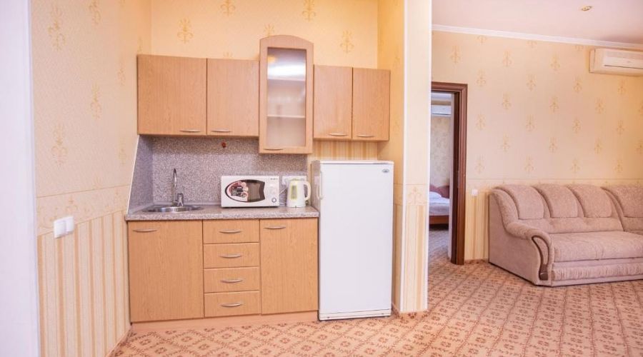 Люкс "Олимп Апарт", 4-местный,2х-комнатный