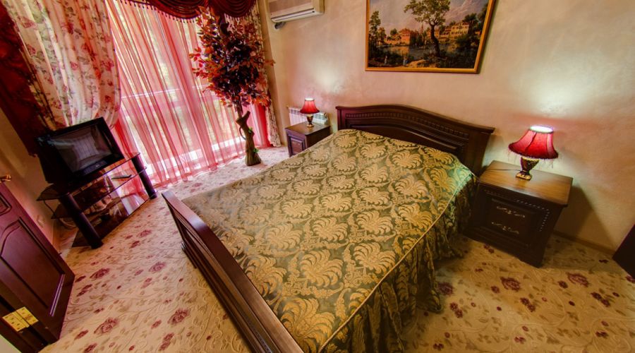 Сюит Сюит 2-местный 3-комнатный