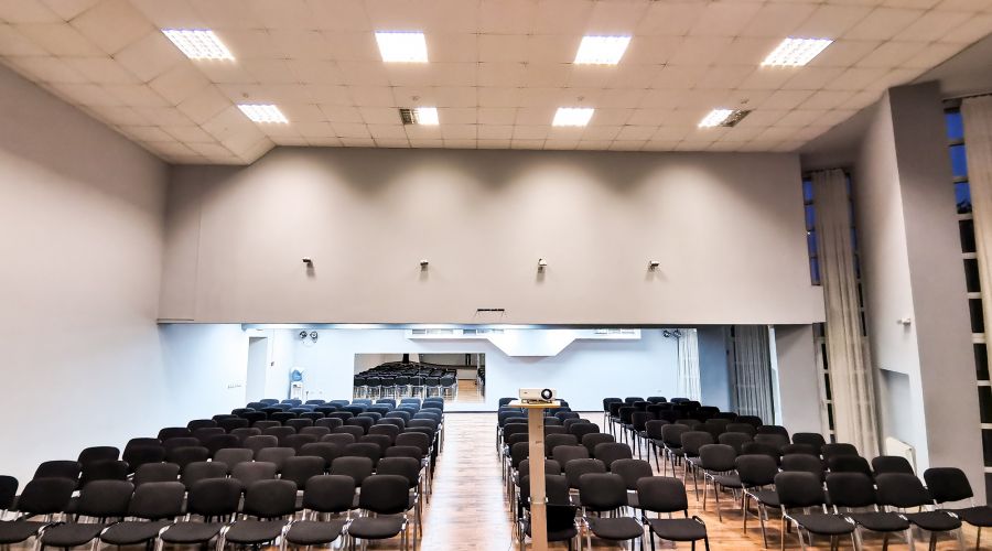 Конференц-зал2