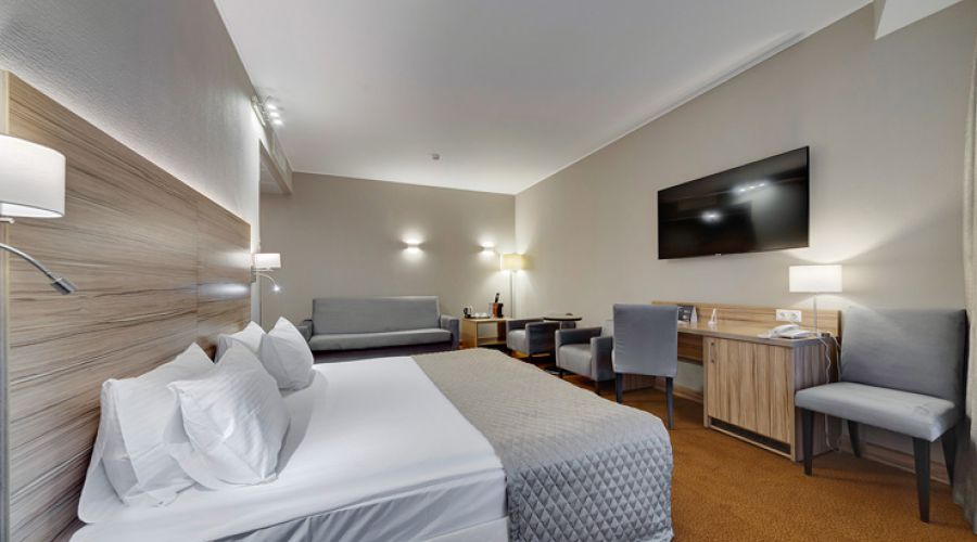 Джуниор Джуниор Сюит с балконом