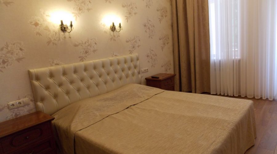 Люкс 2-комнатный номер люкс  в  корп.3