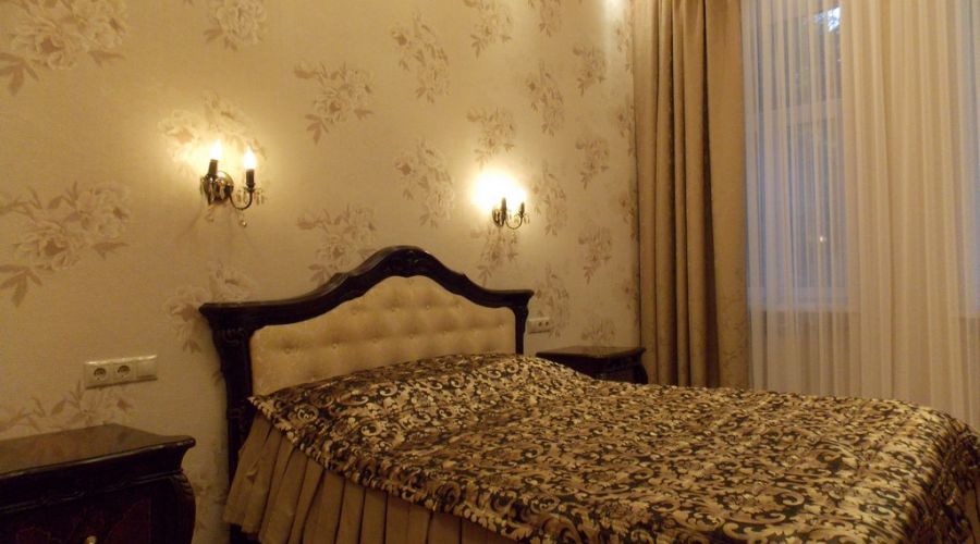 Люкс 2-комнатный номер люкс  в  корп.3