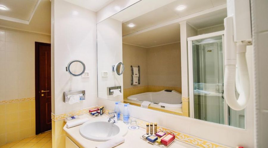 Апартаменты Екатерина II 3-комннатный, 4-местный