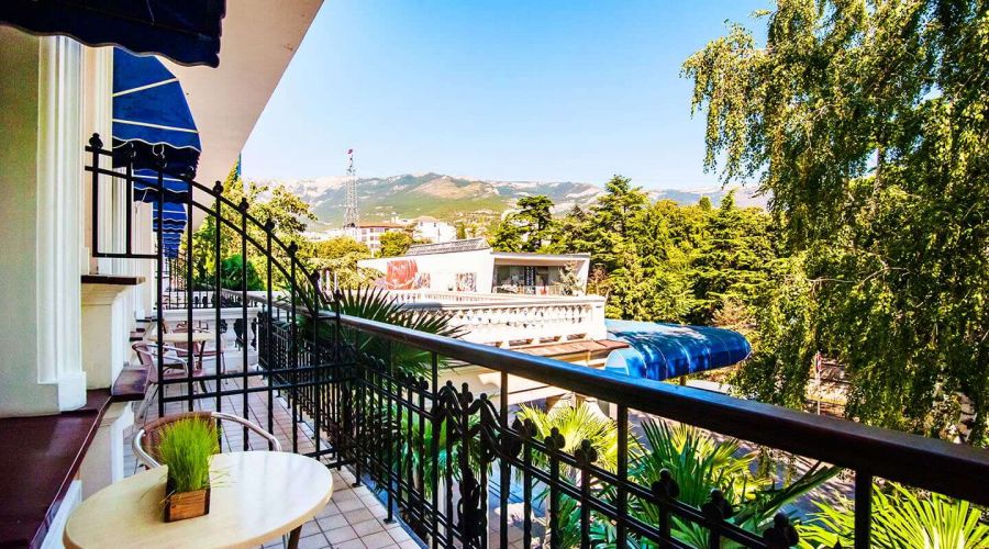 Апартаменты Айвазовский 3-комнатный 2-местный