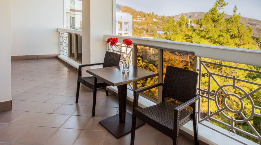 Апартаменты 2-местный 3-комнатный Салют 