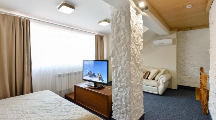 Сюит трёхкомнатный двухэтажный