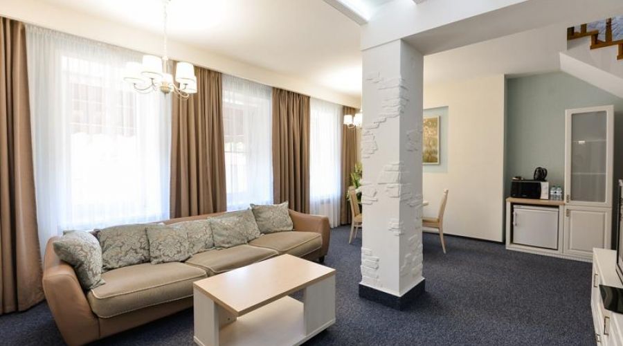 Сюит трёхкомнатный двухэтажный