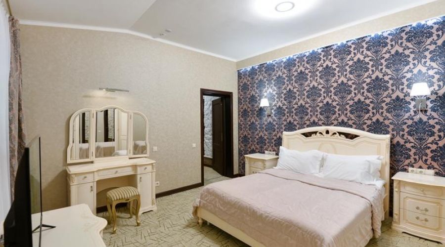 Сюит трёхкомнатный двухэтажный