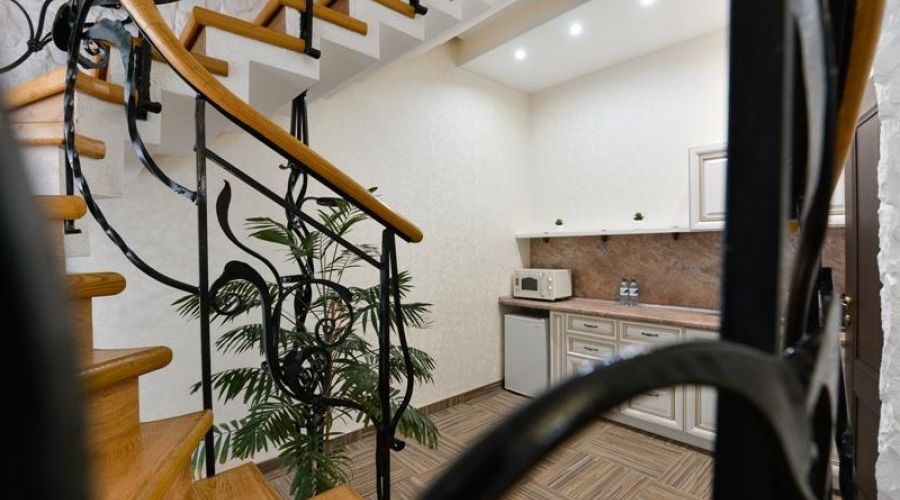 Сюит трёхкомнатный двухэтажный