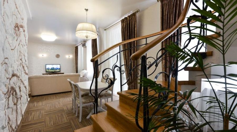 Сюит трёхкомнатный двухэтажный