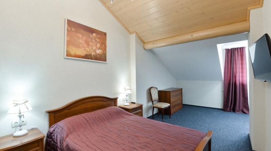 Сюит четырёхкомнатный двухэтажный