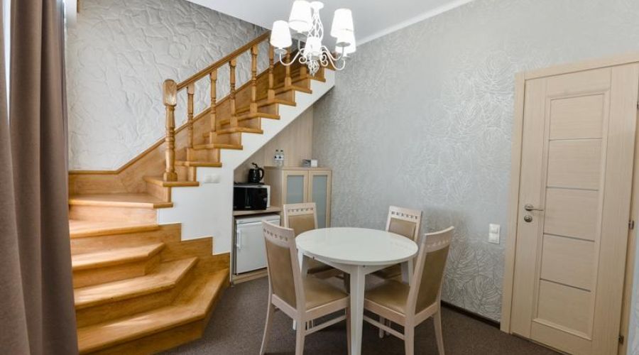 Апартамент двухкомнатный двухэтажный