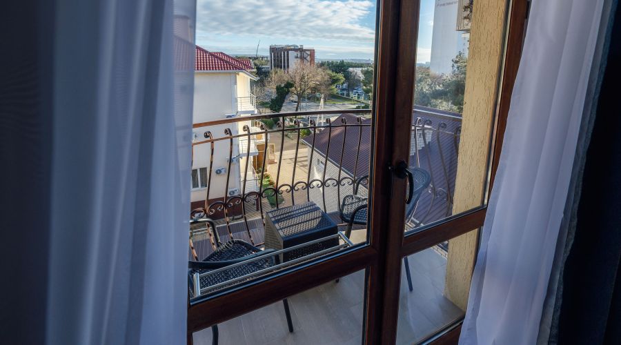 Семейный 2-местный с балконом