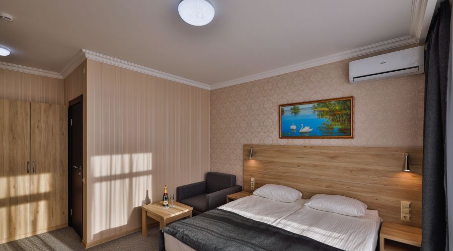 Улучшенный с большим балконом