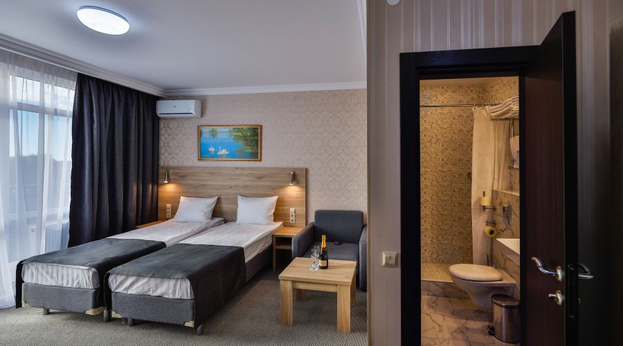 Улучшенный с большим балконом