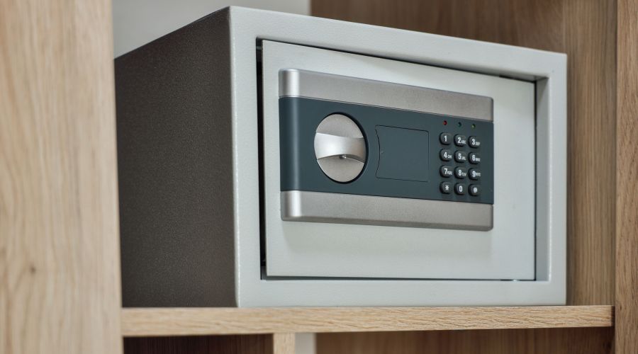 Стандартный 2-местный с балконом с видом в стену