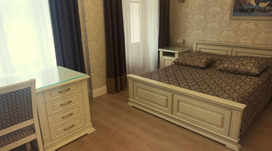 Люкс 2-местный 2-комнатный люкс-стандарт в корп.3