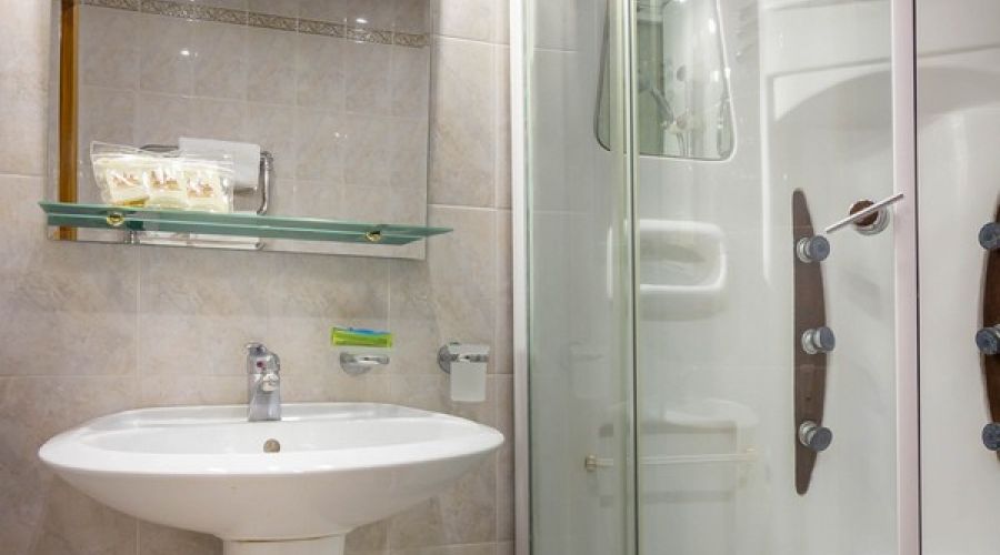 Люкс 1-местный 2-комнатный люкс-стандарт в корп.1