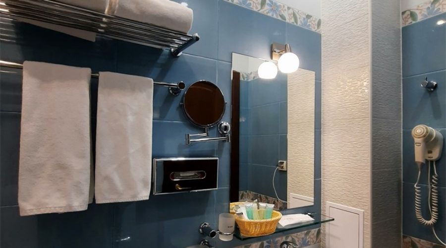 Делюкс 3-местный, 2-комнатный